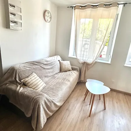 Petite Maison Sur La Colline Holiday home